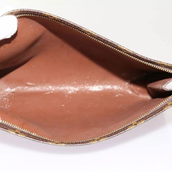 LOUIS VUITTON Monogram Poche Toilette 26 Pouch - Picture 7 of 16